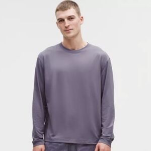 Lululemon Men's Grape Mist Long Sleeve Shirt